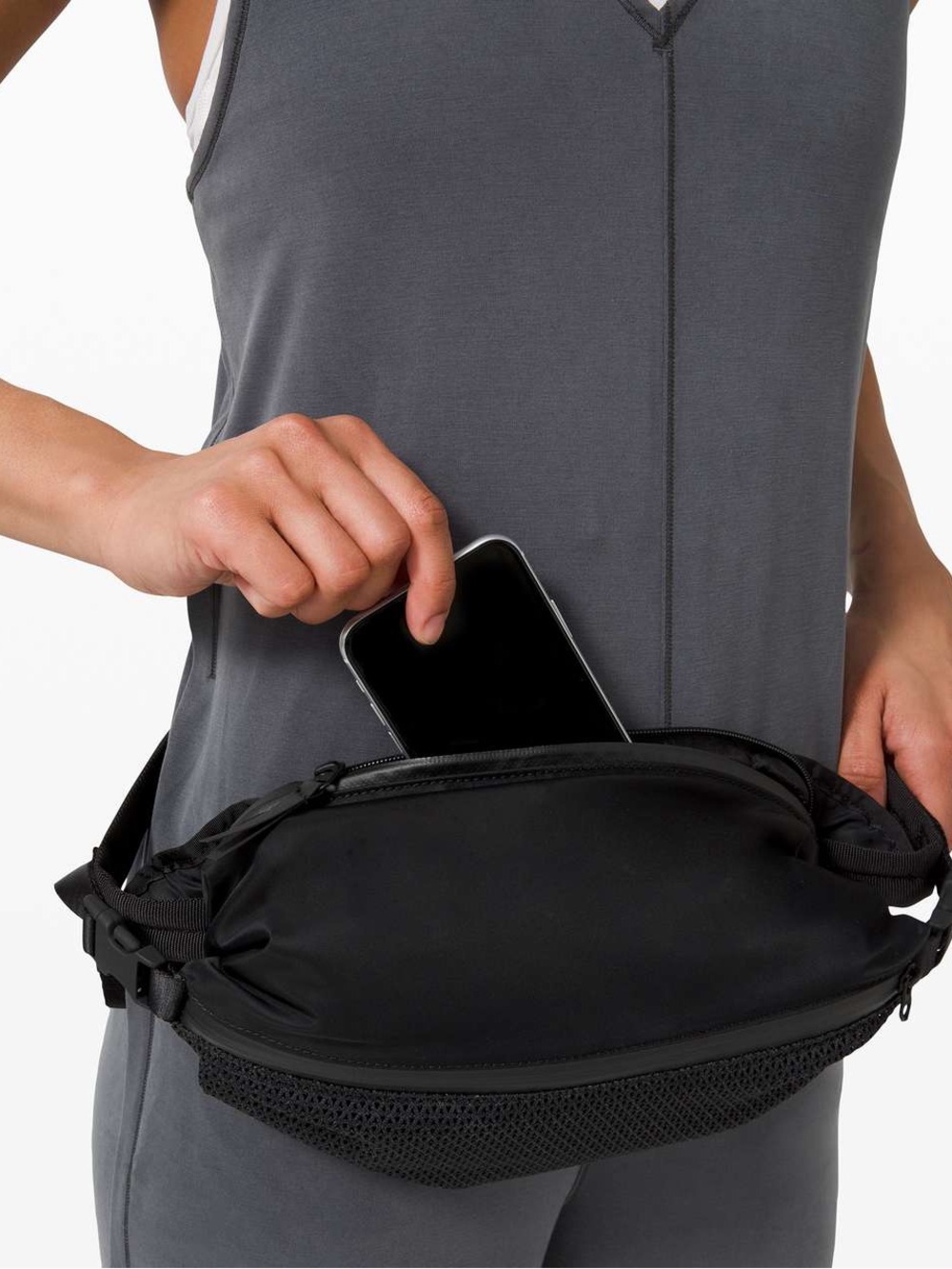 Lululemon | Large fannypack crossbody bag